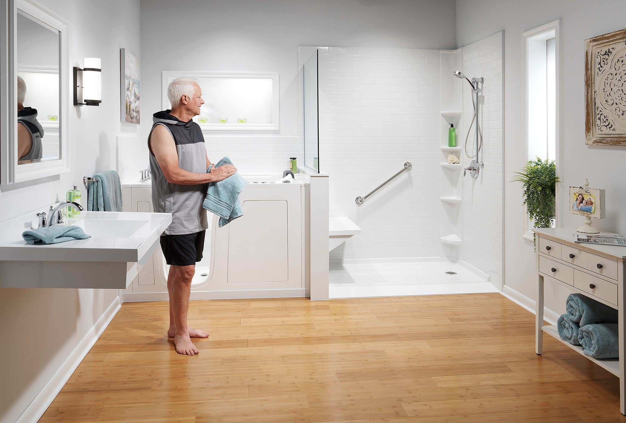 Set 3_0524 Washing Hands LR